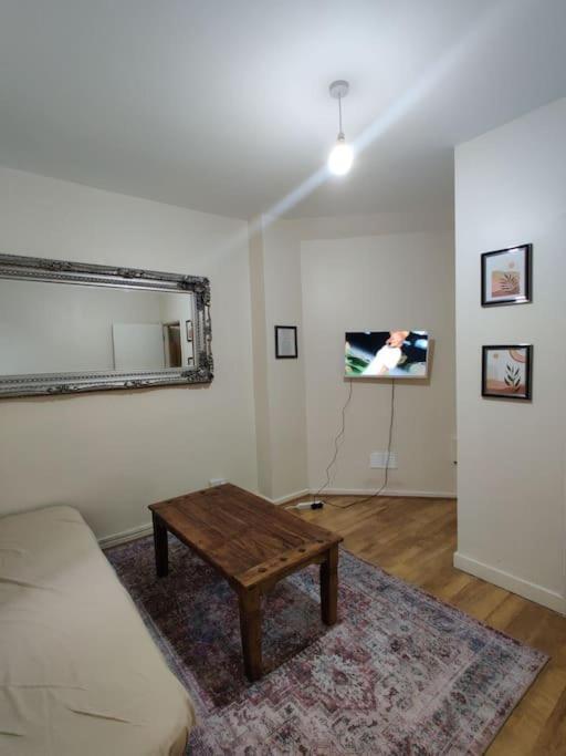 Simply Shoreditch 1 Bed Space Londra Esterno foto